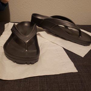 Nwot Birkenstock honolulu EVA sz39